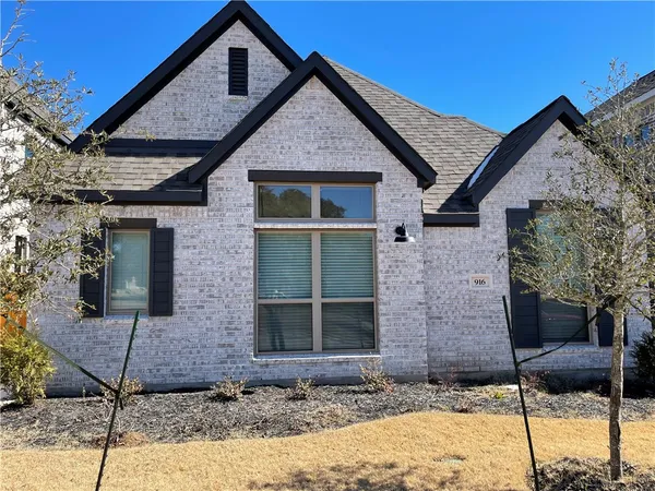 $2,250 | 916 Azul Lagoon Drive, Leander, TX 78641
