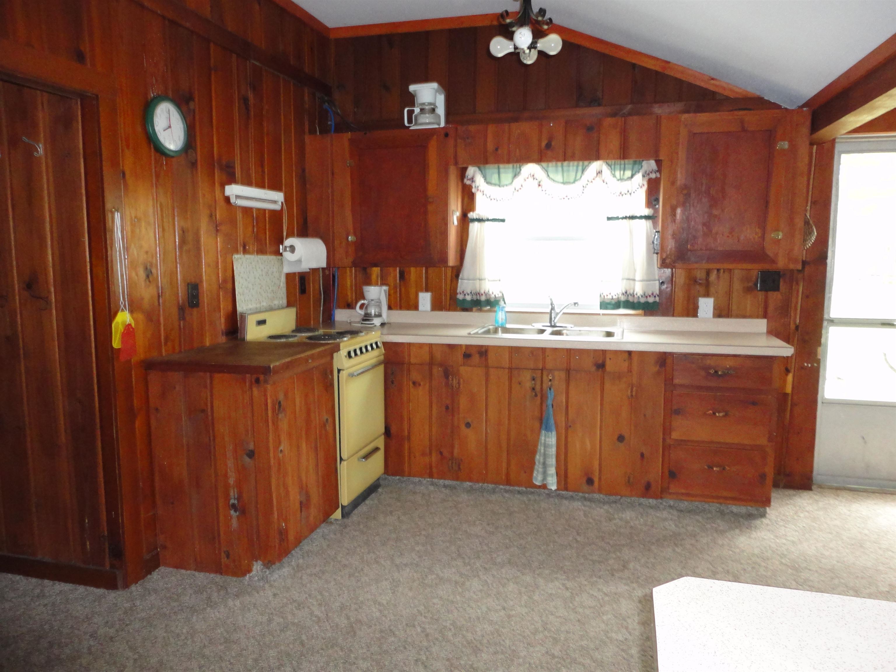 973 Ash Street Beaverton, MI 48612 - Photo 5 of 21