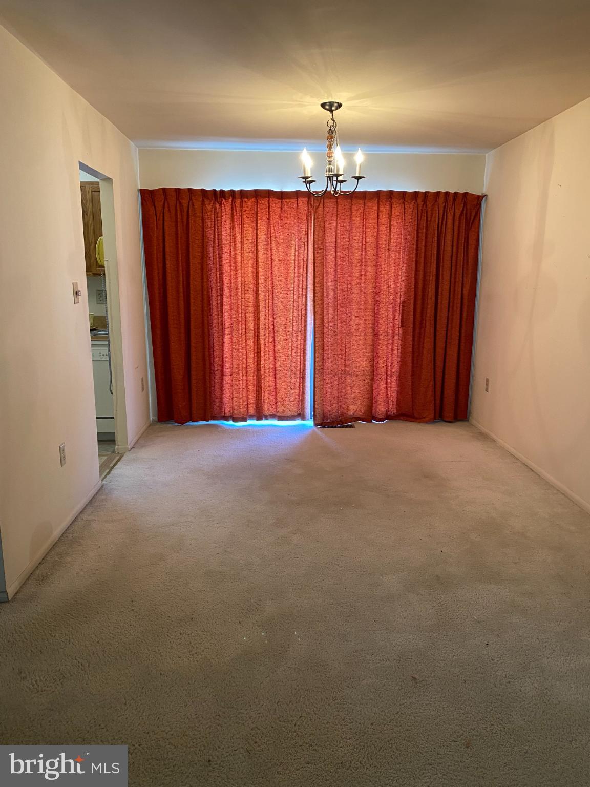 6621 Allentown Road Temple Hills, MD 20748 - Photo 4 of 23 Dining Room.