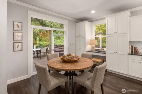 $1,950,000 | 16159 Southeast 51st Place, Bellevue, WA 98006