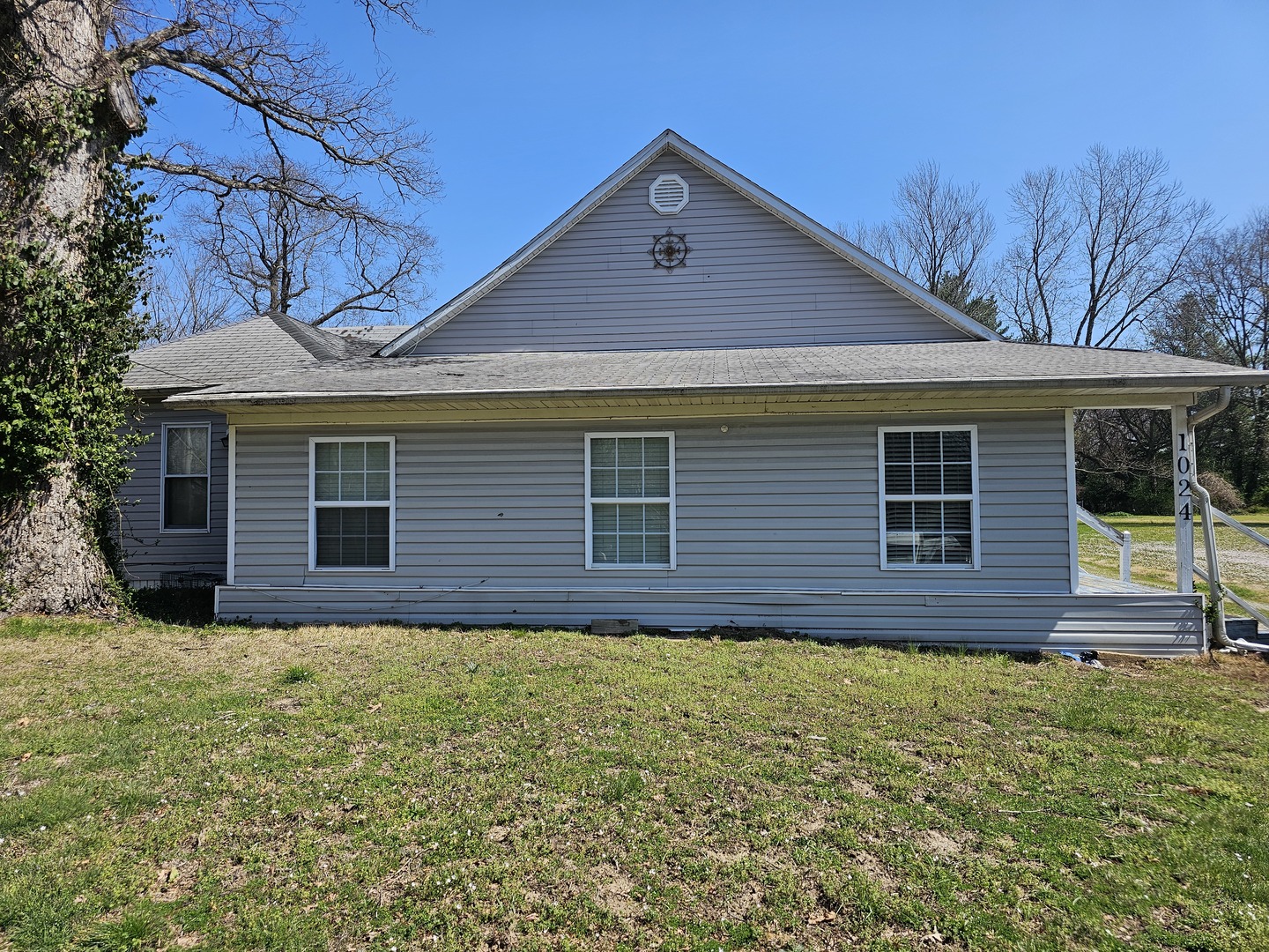 1024 Tolle Road Mount Vernon, IL 62864 - Photo 1 of 24 Gallery Image 1