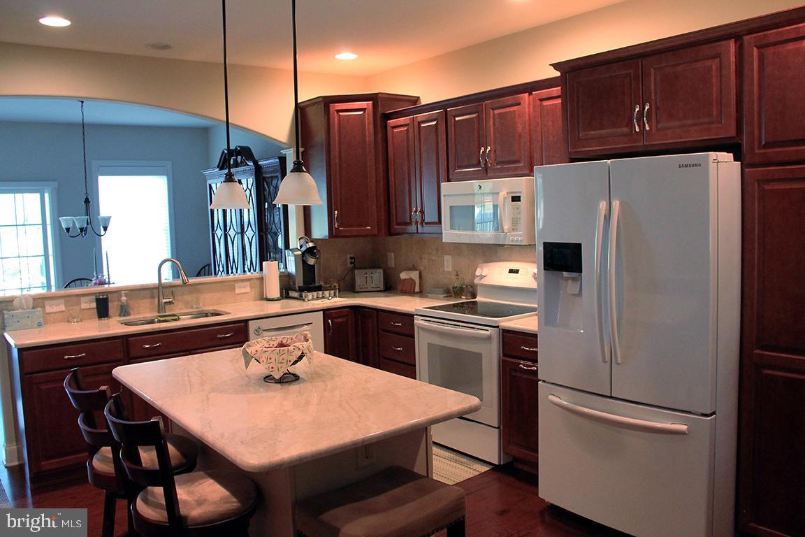 636 Lititz Reserve Lane, Unit 84 Lititz, PA 17543 - Photo 31 of 44 Kitchen Overlooks Dining Room