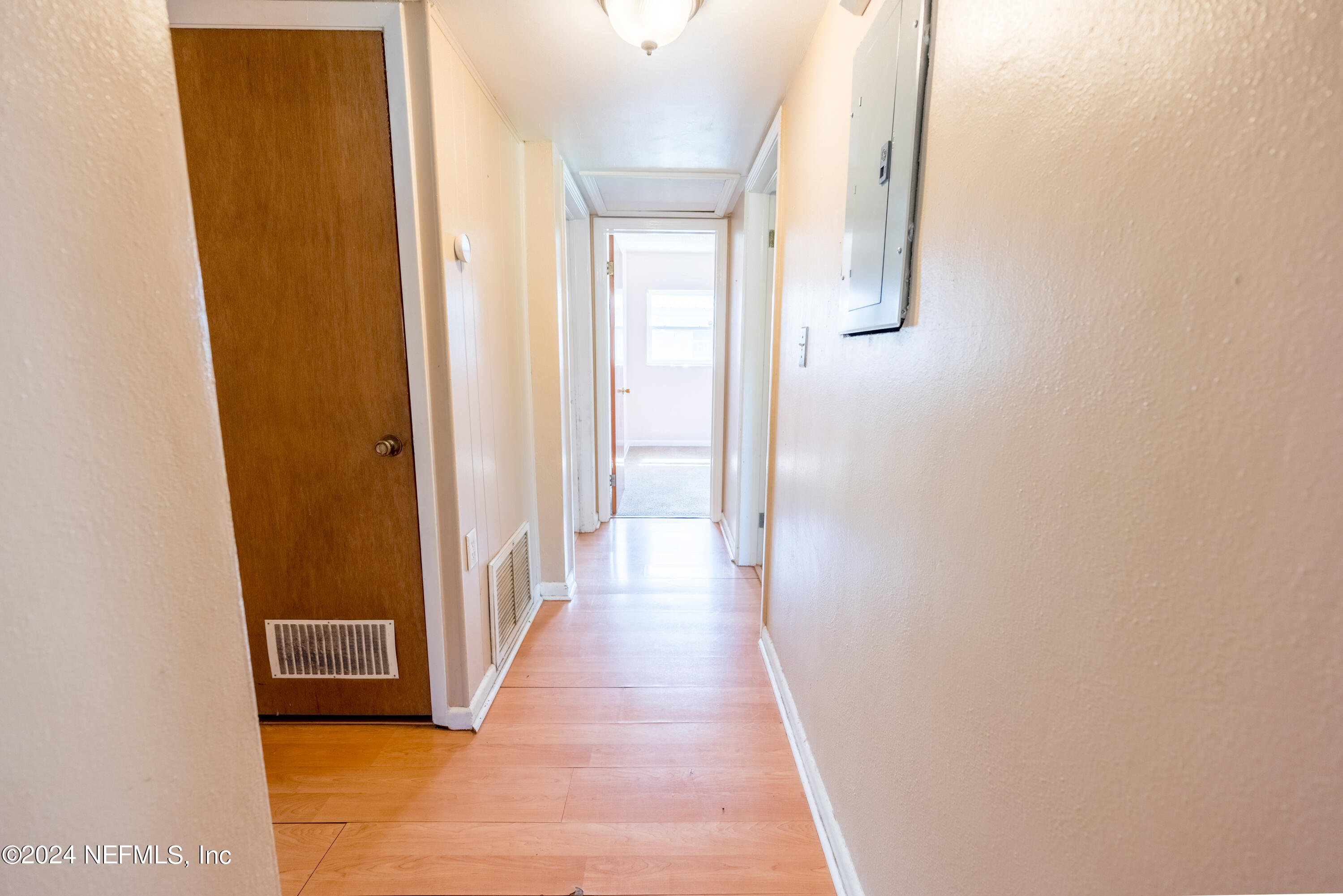 1122 West Pratt Street Starke, FL 32091 - Photo 12 of 22 a view of a hallway