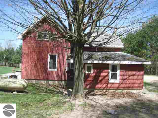 4058 Ludlow Road South Boardman, MI 49680 - Photo 4 of 44 1743277-3.JPG