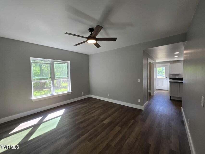 1100 King Springs Road Johnson City, TN 37601 - Photo 7 of 62 kk