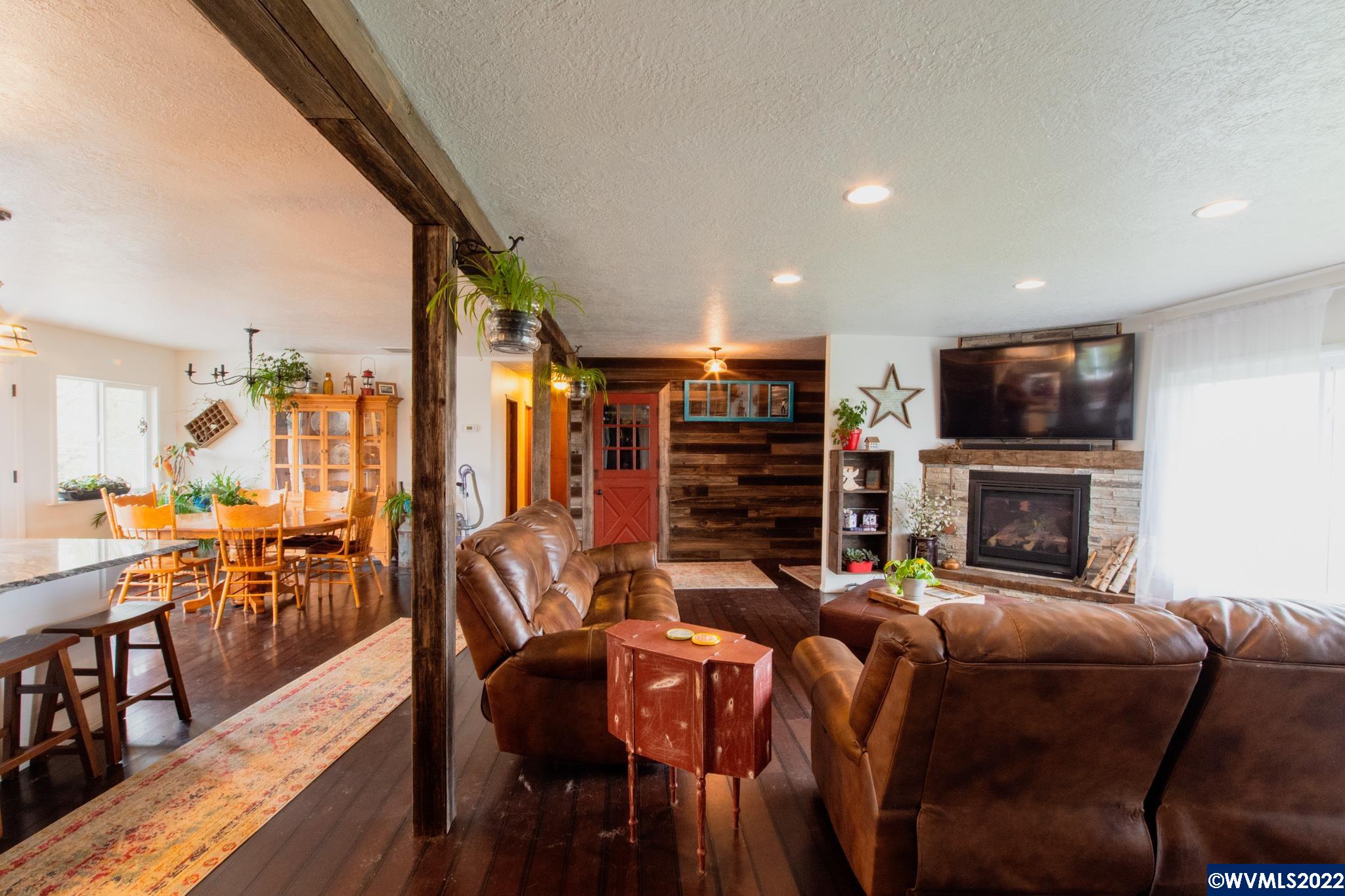 7260 Rickreall Road Rickreall, OR 97371 - Photo 2 of 13