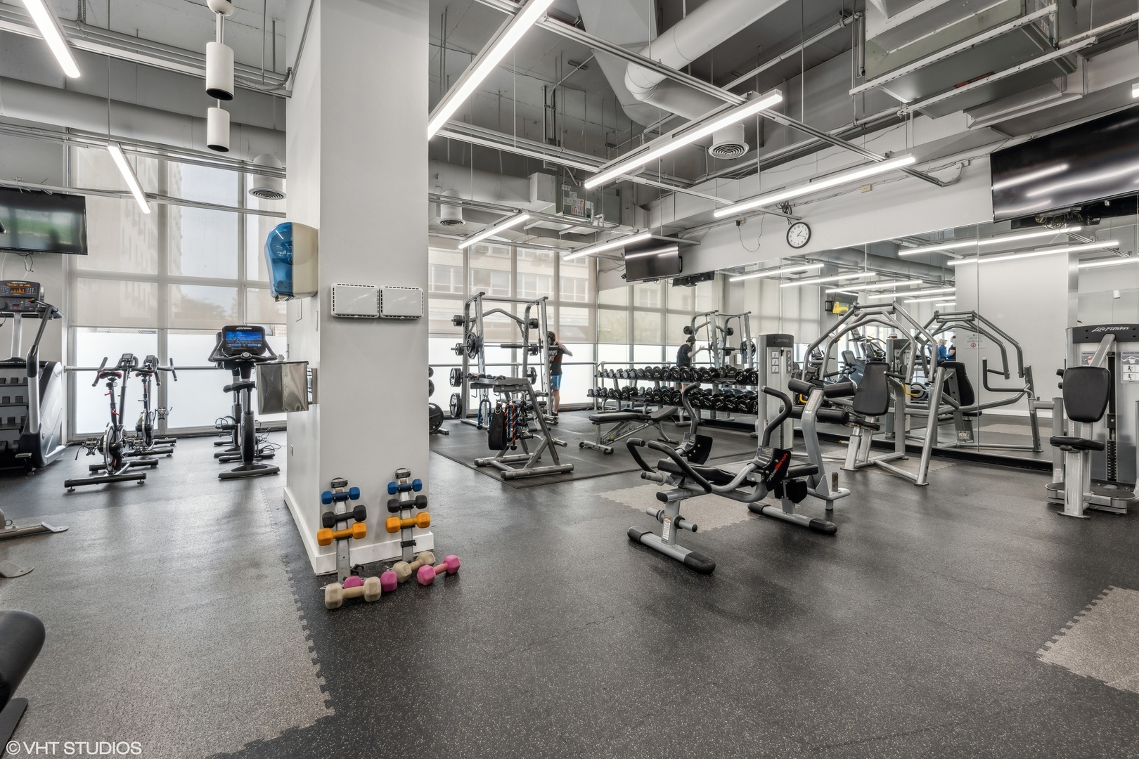 655 West Irving Park Road, Unit 2406 Chicago, IL 60613 - Photo 11 of 14