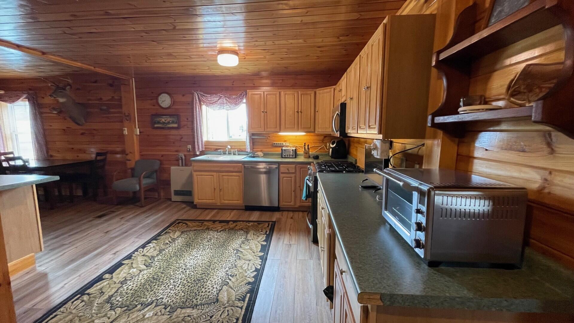 540 Main Street Jackman, ME 04945 - Photo 5 of 28 6