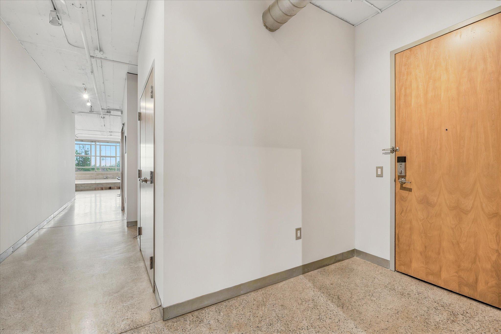 2929 Chicago Avenue, Unit 1002 Minneapolis, MN 55407 - Photo 24 of 59