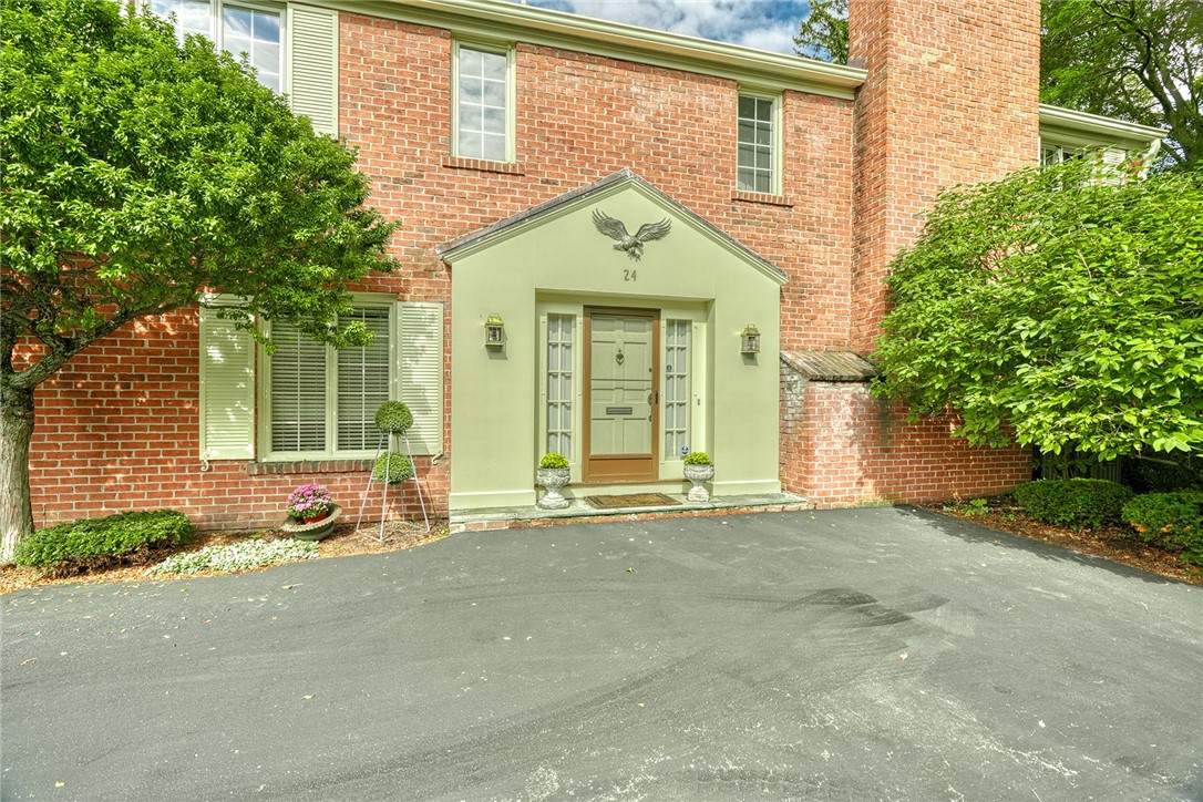 24 Barrington Park Rochester, NY 14607 - Photo 1 of 41 Gallery Image 1