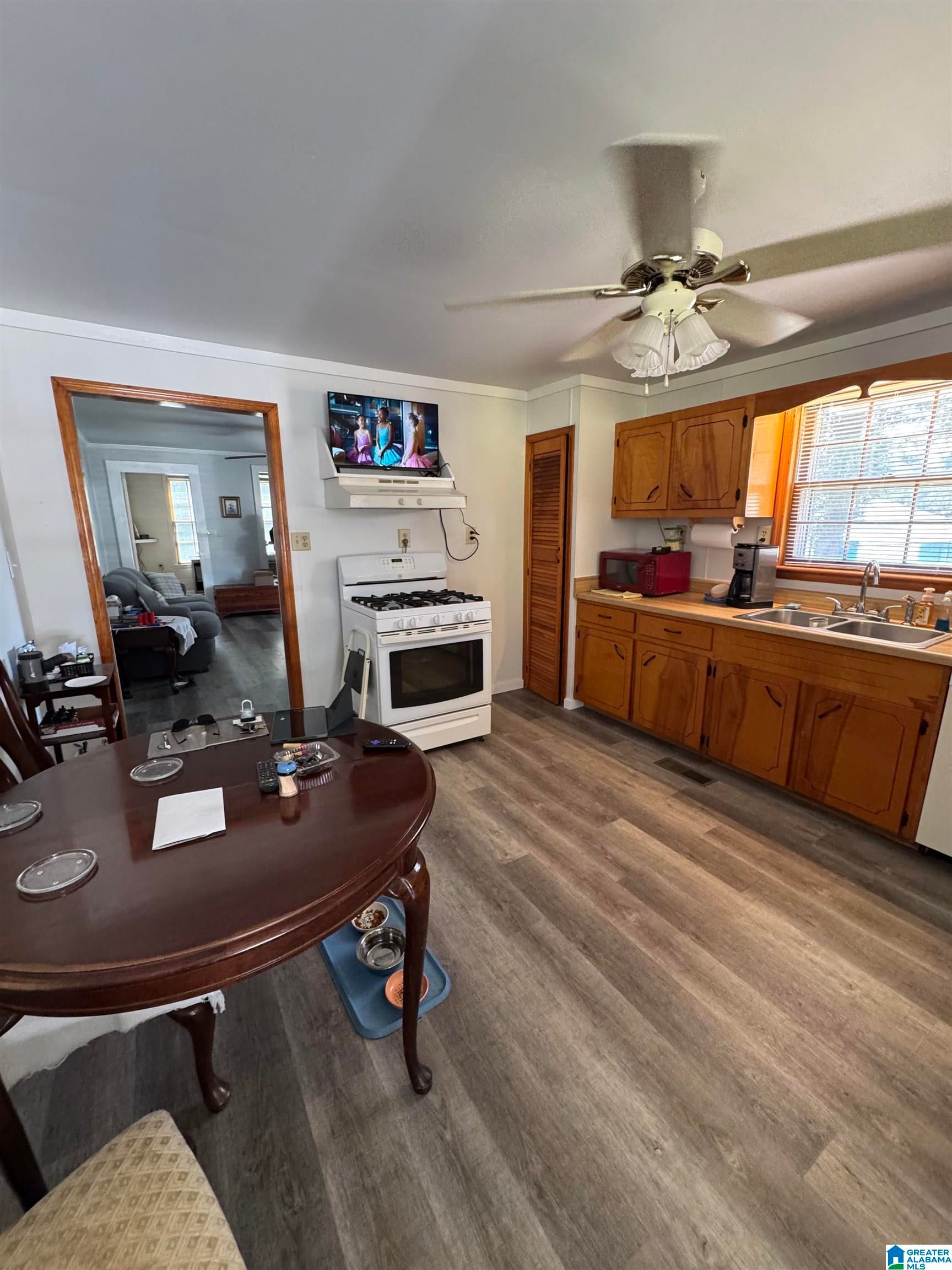 206 West Glade Road Anniston, AL 36206 - Photo 38 of 42 Gallery Image 38