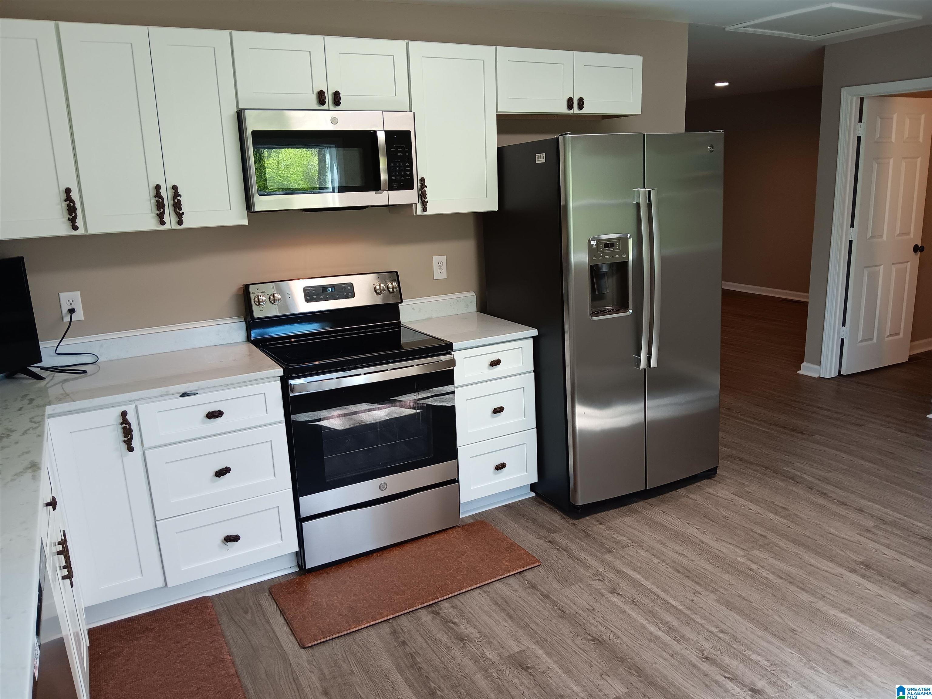 255 Shocco Springs Road Talladega, AL 35160 - Photo 8 of 45