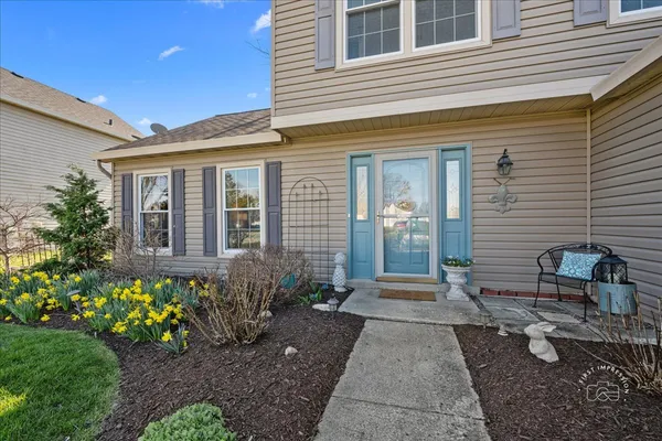 $575,000 | 2138 Derby Court, Wheaton, IL 60189