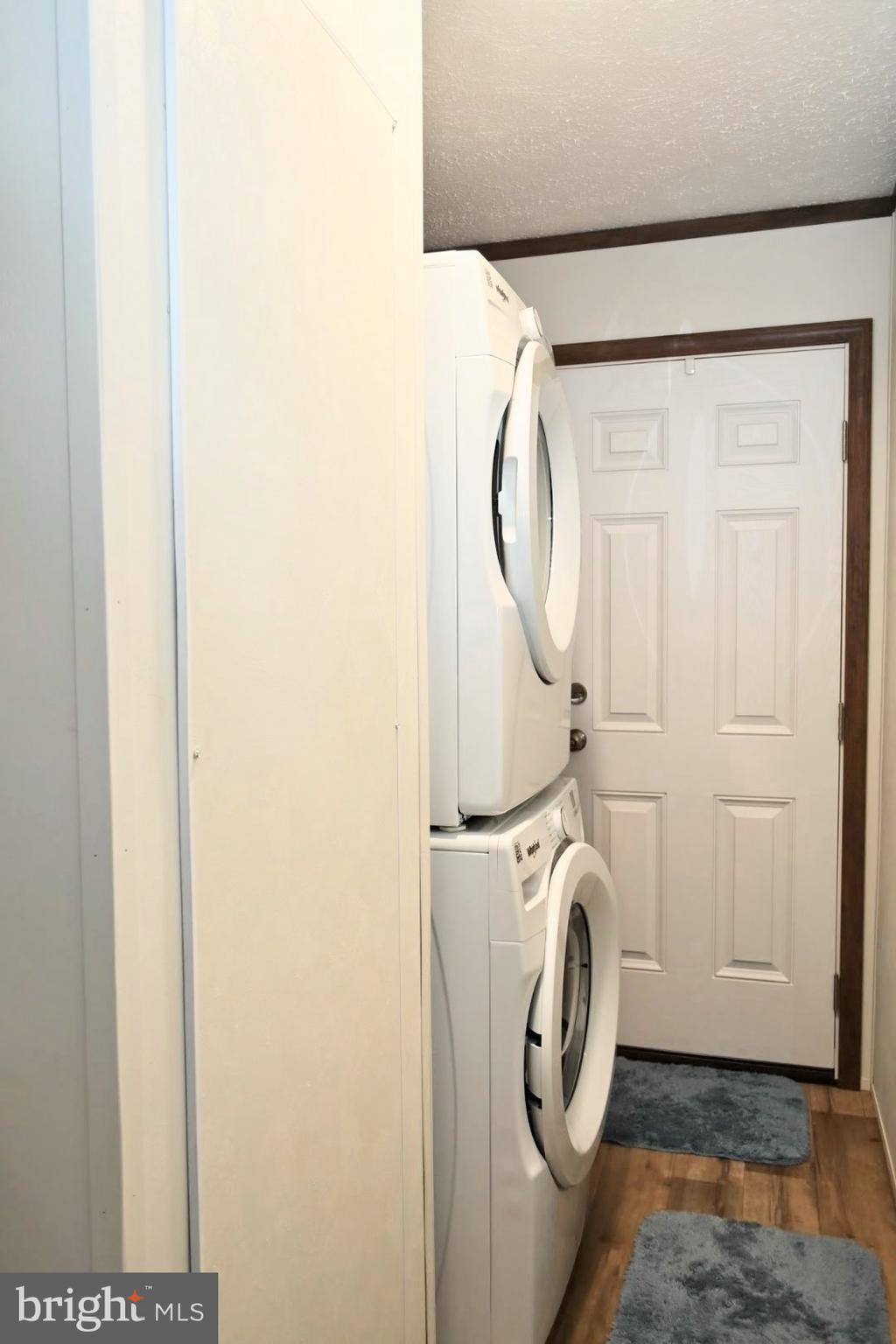 103 Carbridge Road East Stewartstown, PA 17363 - Photo 15 of 28 a utility room with dryer and washer