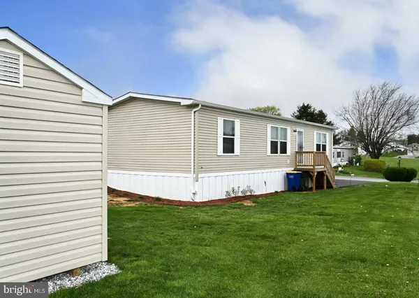 $149,900 | 103 Carbridge Road East, Stewartstown, PA 17363