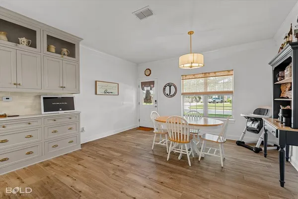 $749,900 | 200 Colonel Burt Drive, Benton, LA 71006