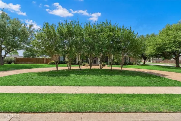 $749,900 | 200 Colonel Burt Drive, Benton, LA 71006