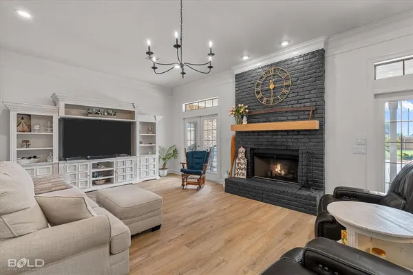 $749,900 | 200 Colonel Burt Drive, Benton, LA 71006