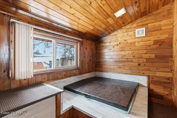 $500,000 | 623 West Stoddard Lane, Coeur D'Alene, ID 83815