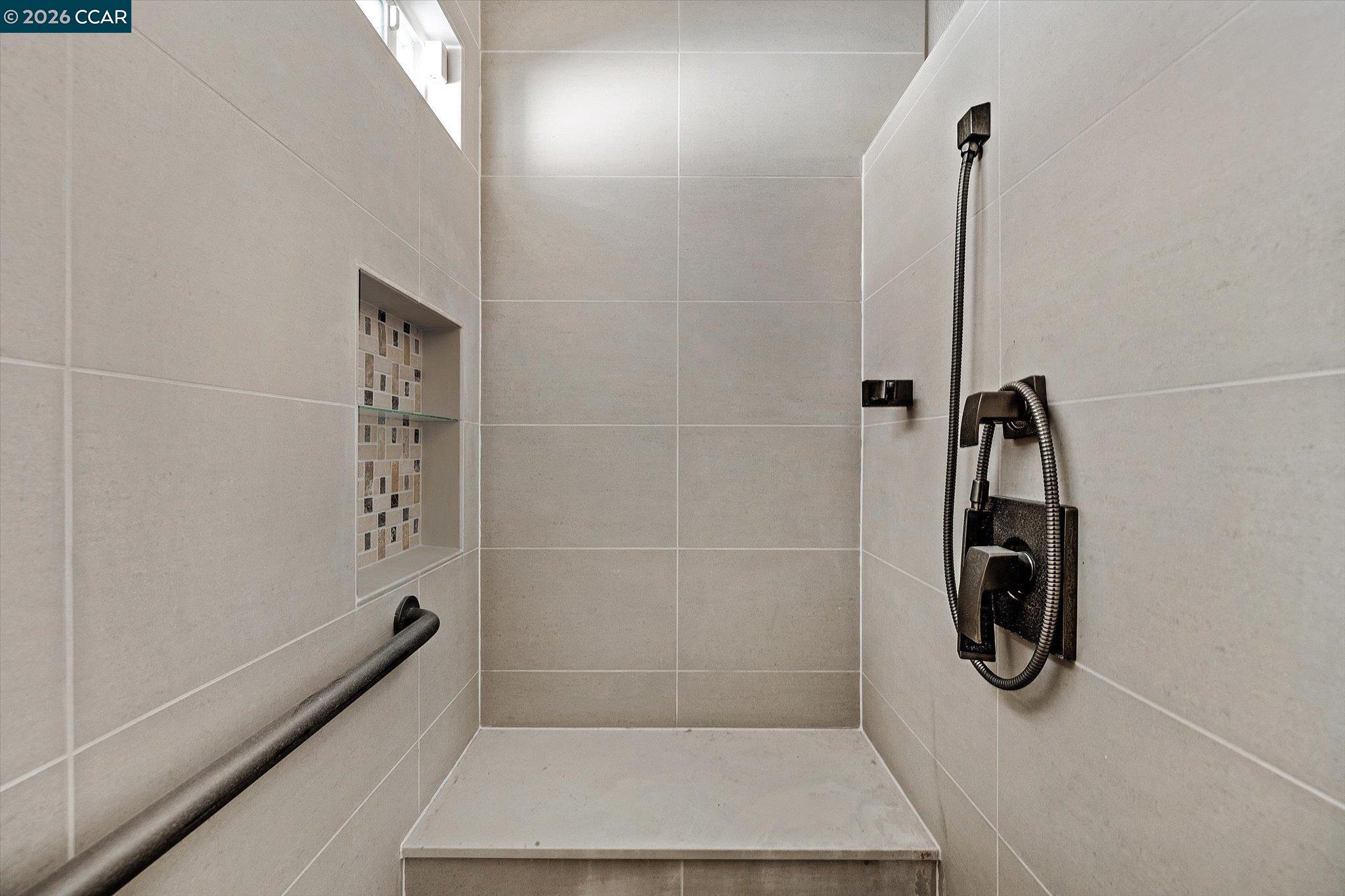 2075 Costa Court Pinole, CA 94564 - Photo 21 of 41