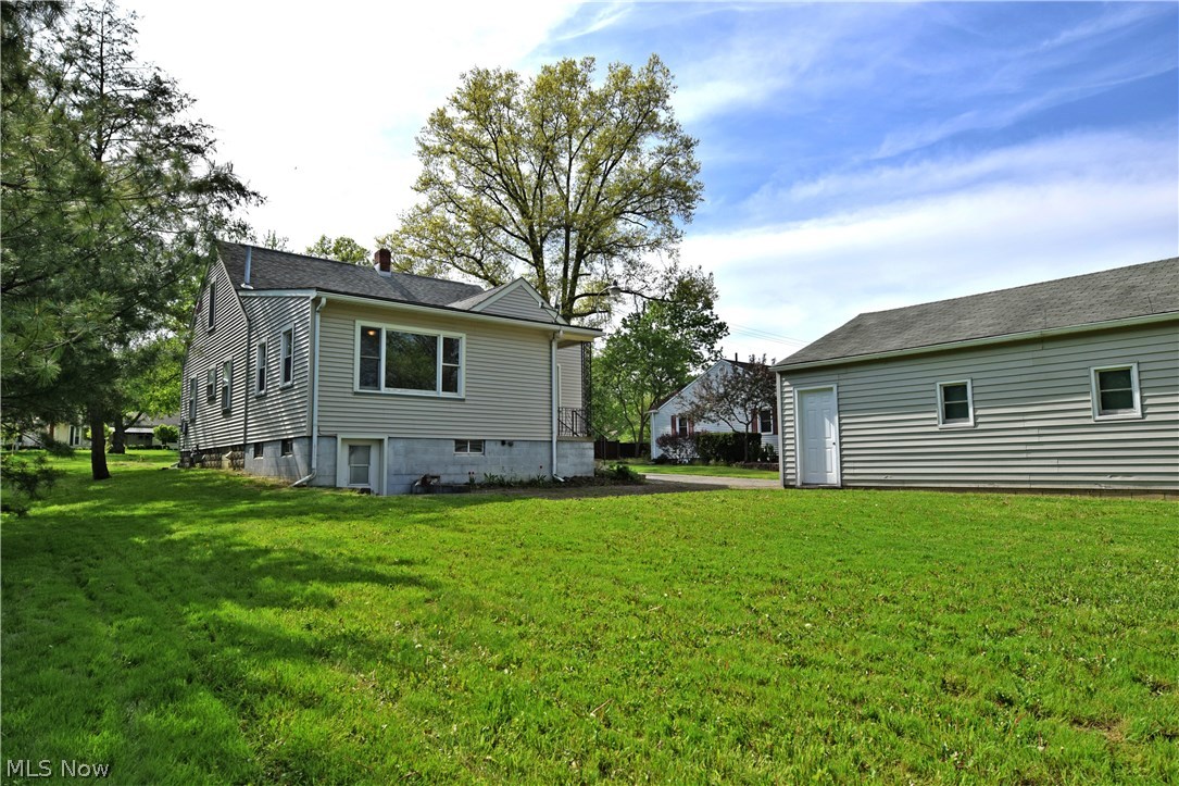 1627 North Road Southeast Warren, OH 44484 - Photo 34 of 35 Gallery Image 34