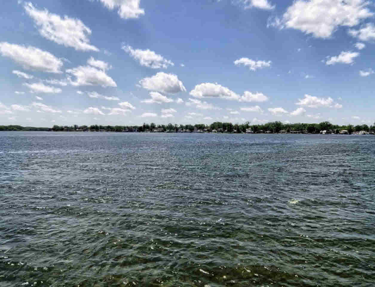 2393 Davis Street Fenton, MI 48430 - Photo 5 of 42 21251589-4.JPG