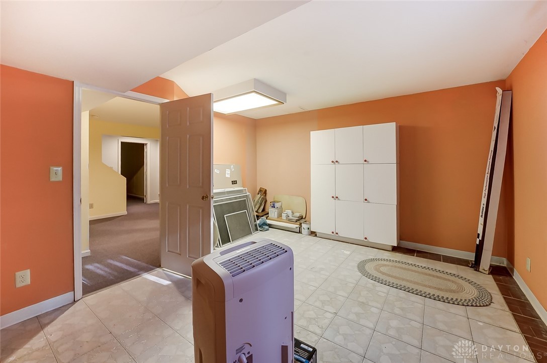 6475 Durban Road Dayton, OH 45459 - Photo 80 of 100 Gallery Image 80