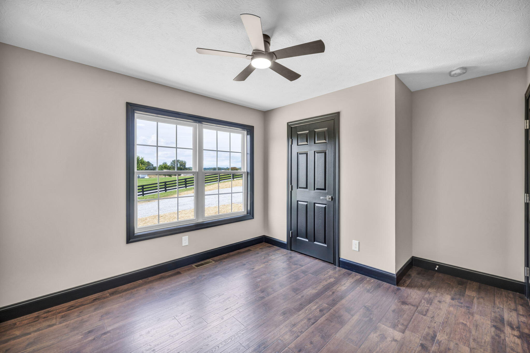 2835 Brand Road Cable, OH 43009 - Photo 34 of 65 37-web-or-mls-Brand Rd_7
