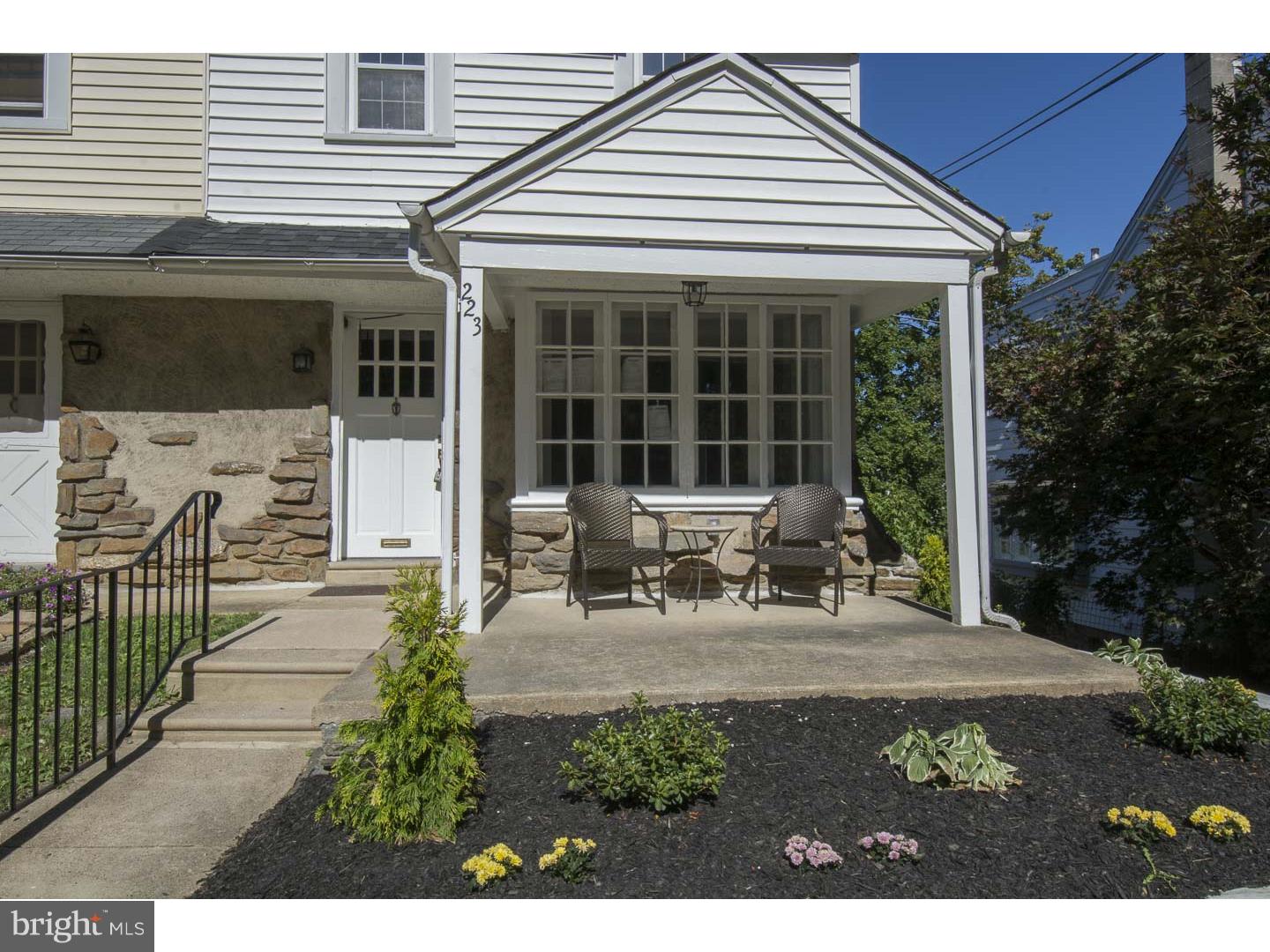 223 Harrogate Road Wynnewood, PA 19096 - Photo 2 of 23
