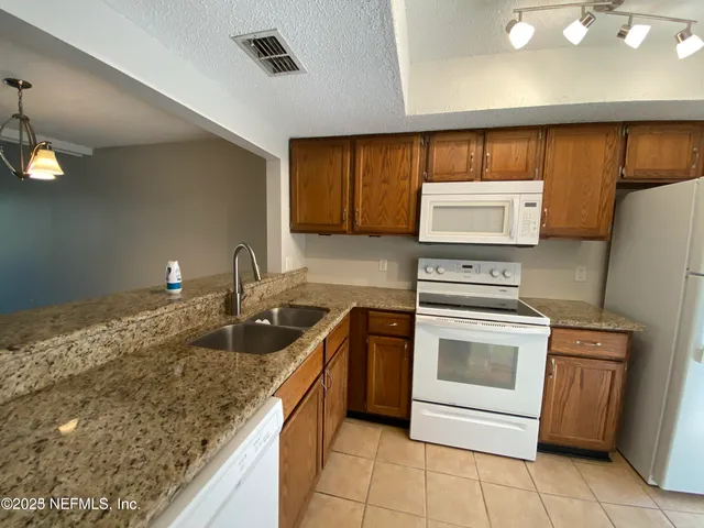 $1,890 | 160 Cranes Lake Drive, Ponte Vedra Beach, FL 32082