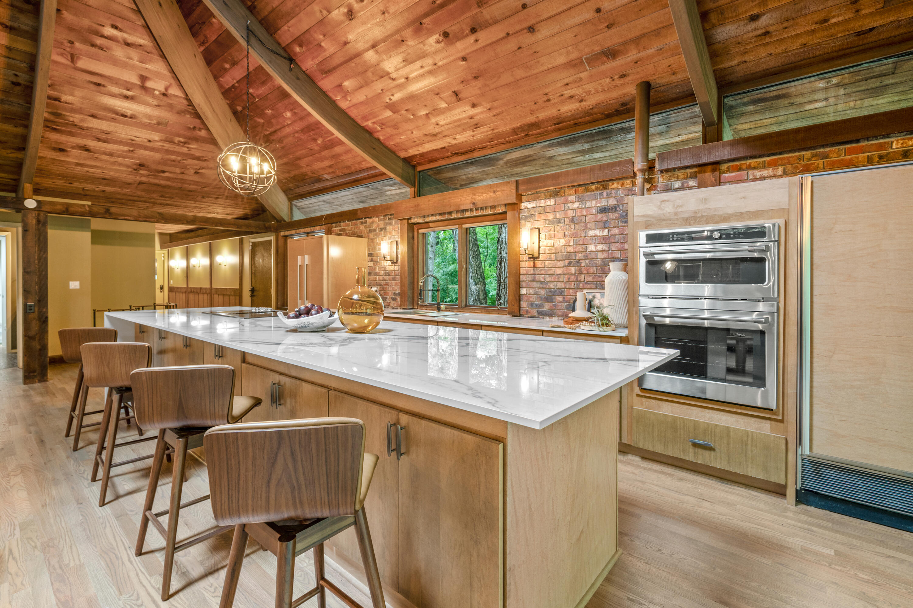 8500 North River Road River Hills, WI 53217 - Photo 10 of 105 Kitchen