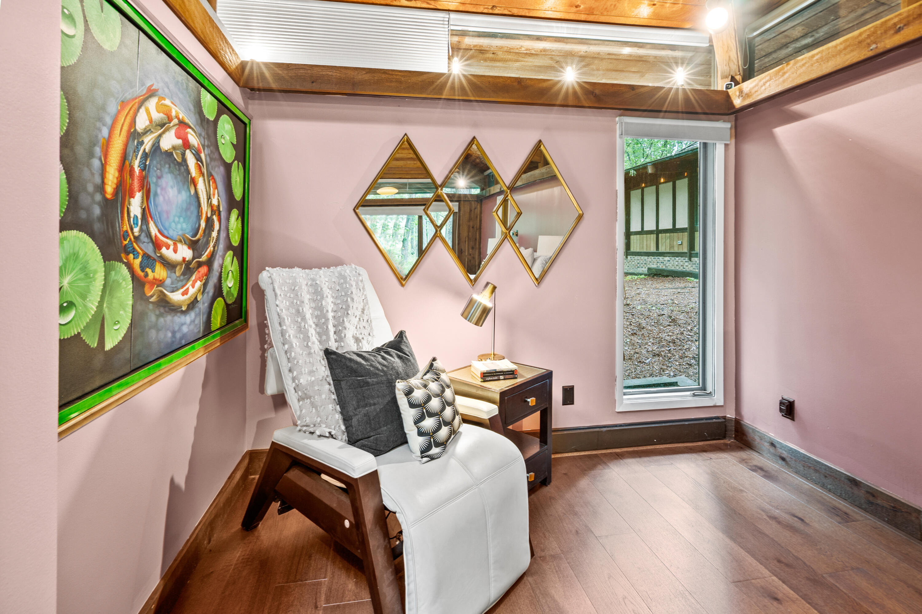 8500 North River Road River Hills, WI 53217 - Photo 35 of 105 Primary Bedroom