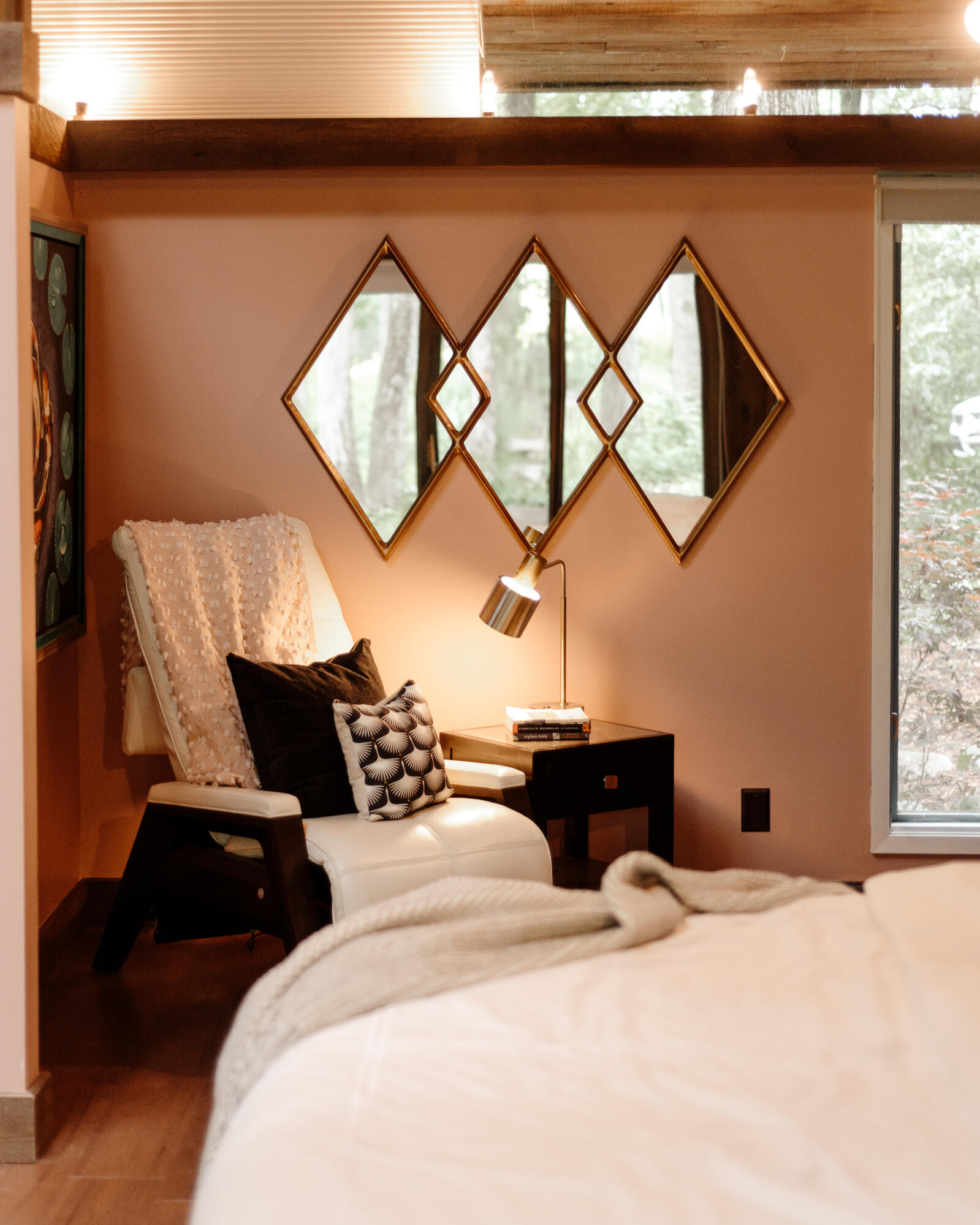 8500 North River Road River Hills, WI 53217 - Photo 36 of 105 Primary Bedroom