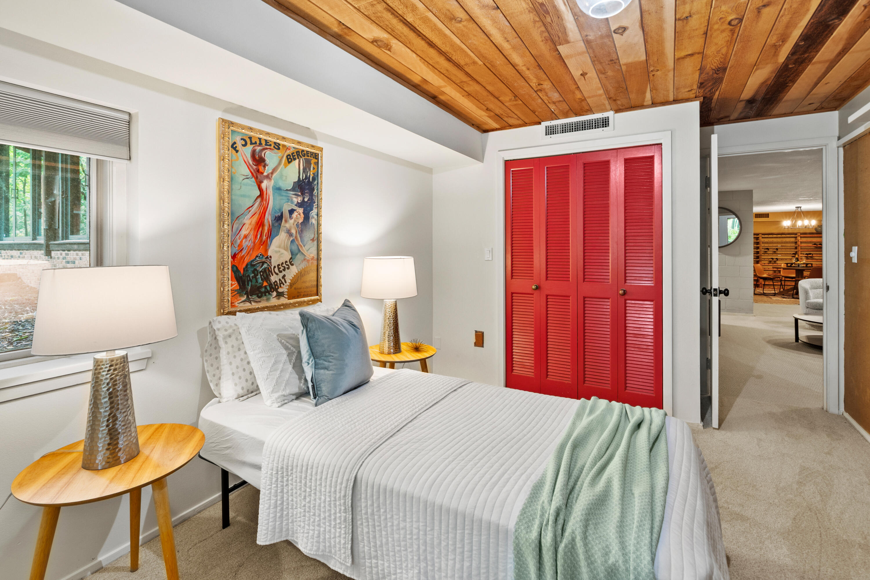 8500 North River Road River Hills, WI 53217 - Photo 52 of 105 Bedroom 1