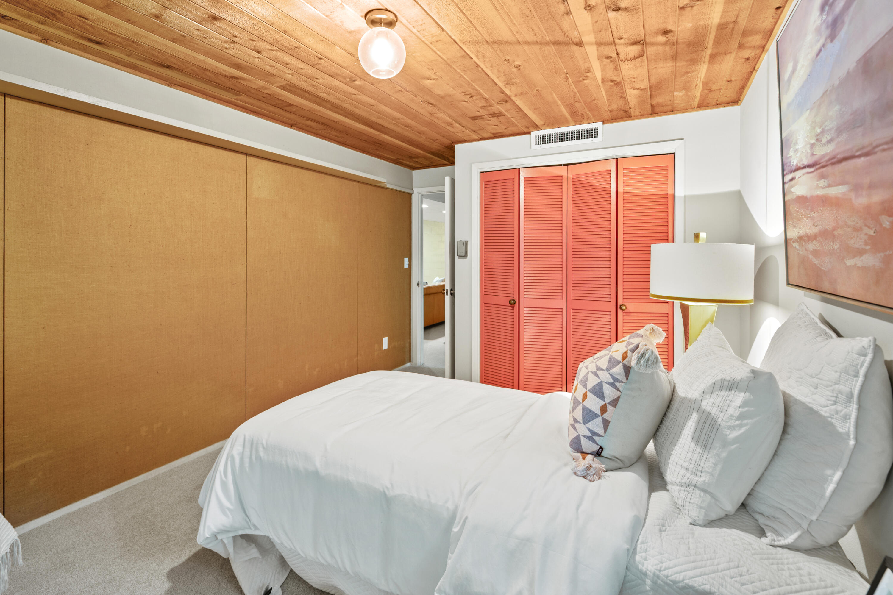 8500 North River Road River Hills, WI 53217 - Photo 59 of 105 Bedroom 3