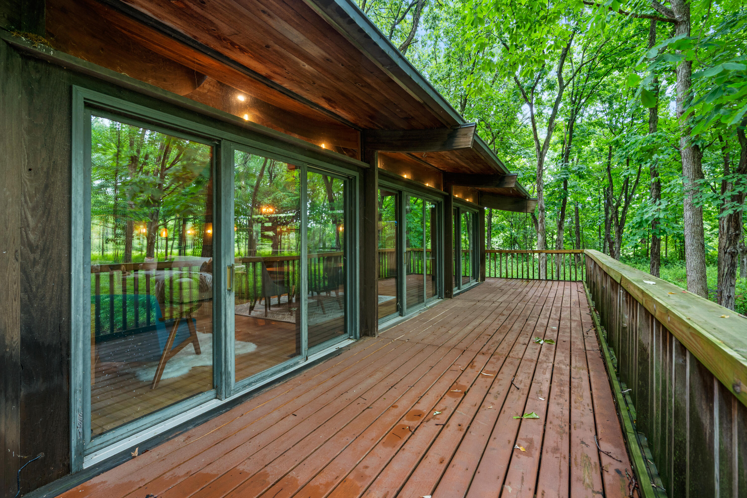 8500 North River Road River Hills, WI 53217 - Photo 81 of 105 Main patio
