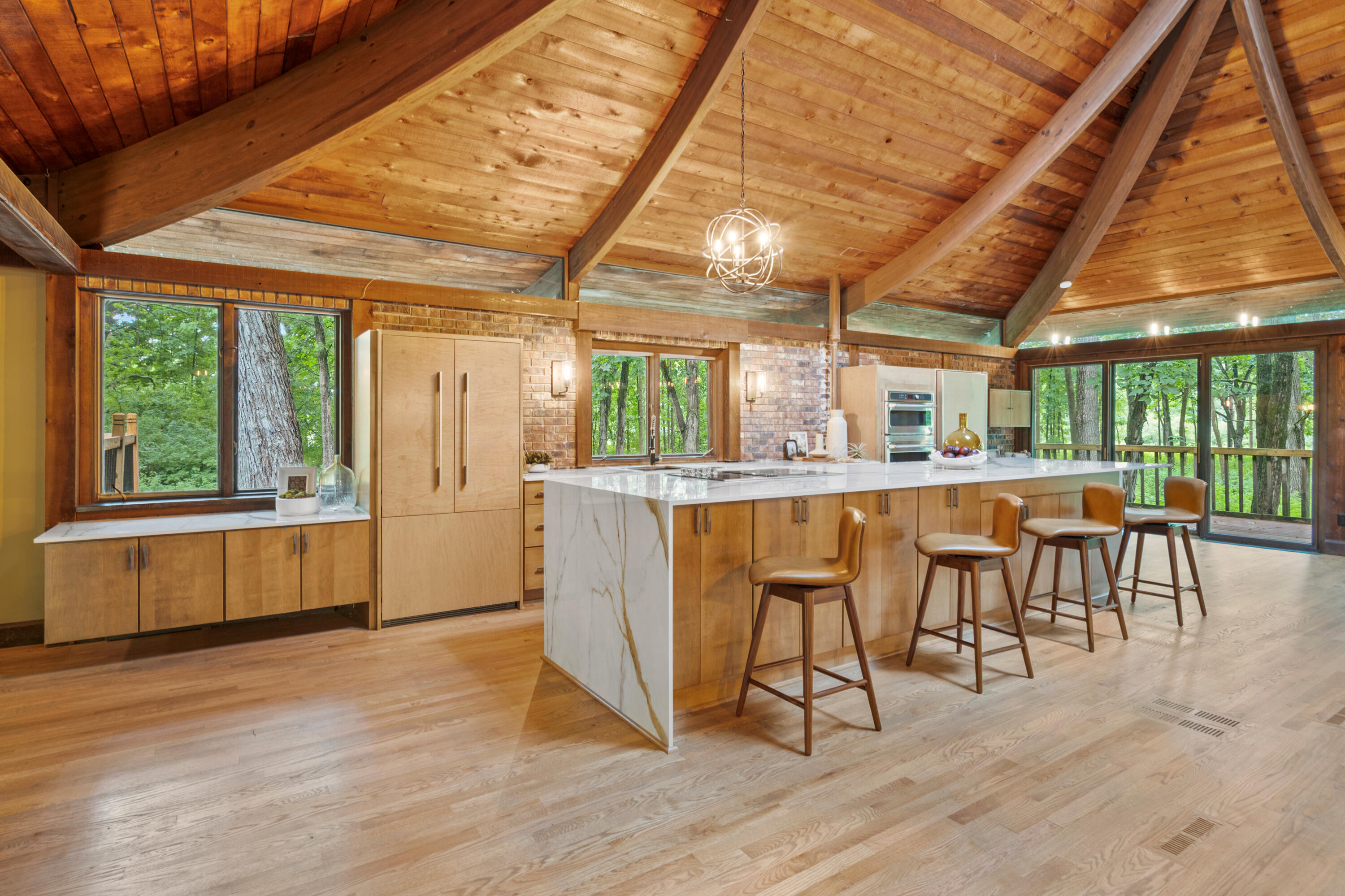 8500 North River Road River Hills, WI 53217 - Photo 5 of 105 Kitchen
