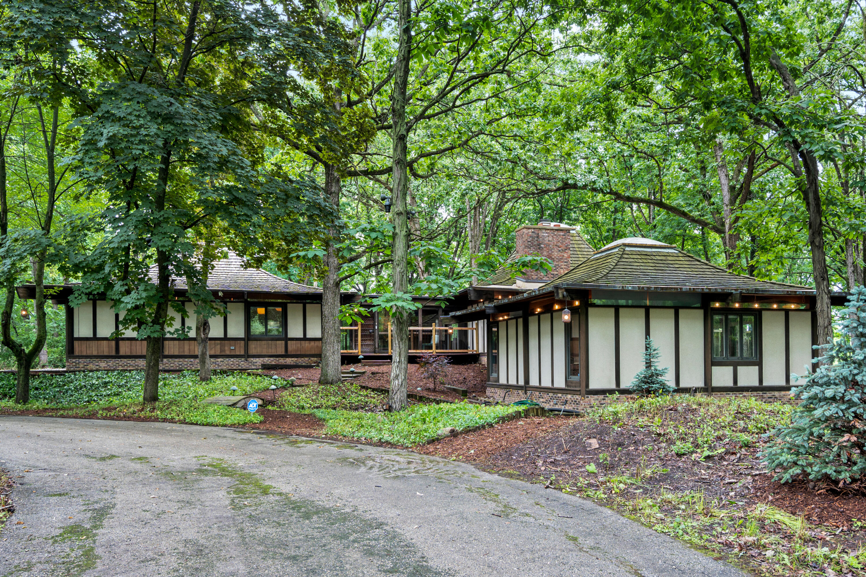8500 North River Road River Hills, WI 53217 - Photo 91 of 105 8500 N River Rd