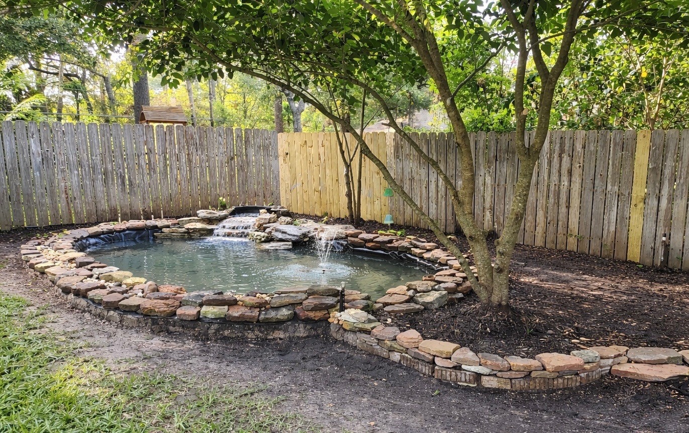 19103 Whitewood Drive Spring, TX 77373 - Photo 30 of 30 a backyard of a house with a yard table and chairs