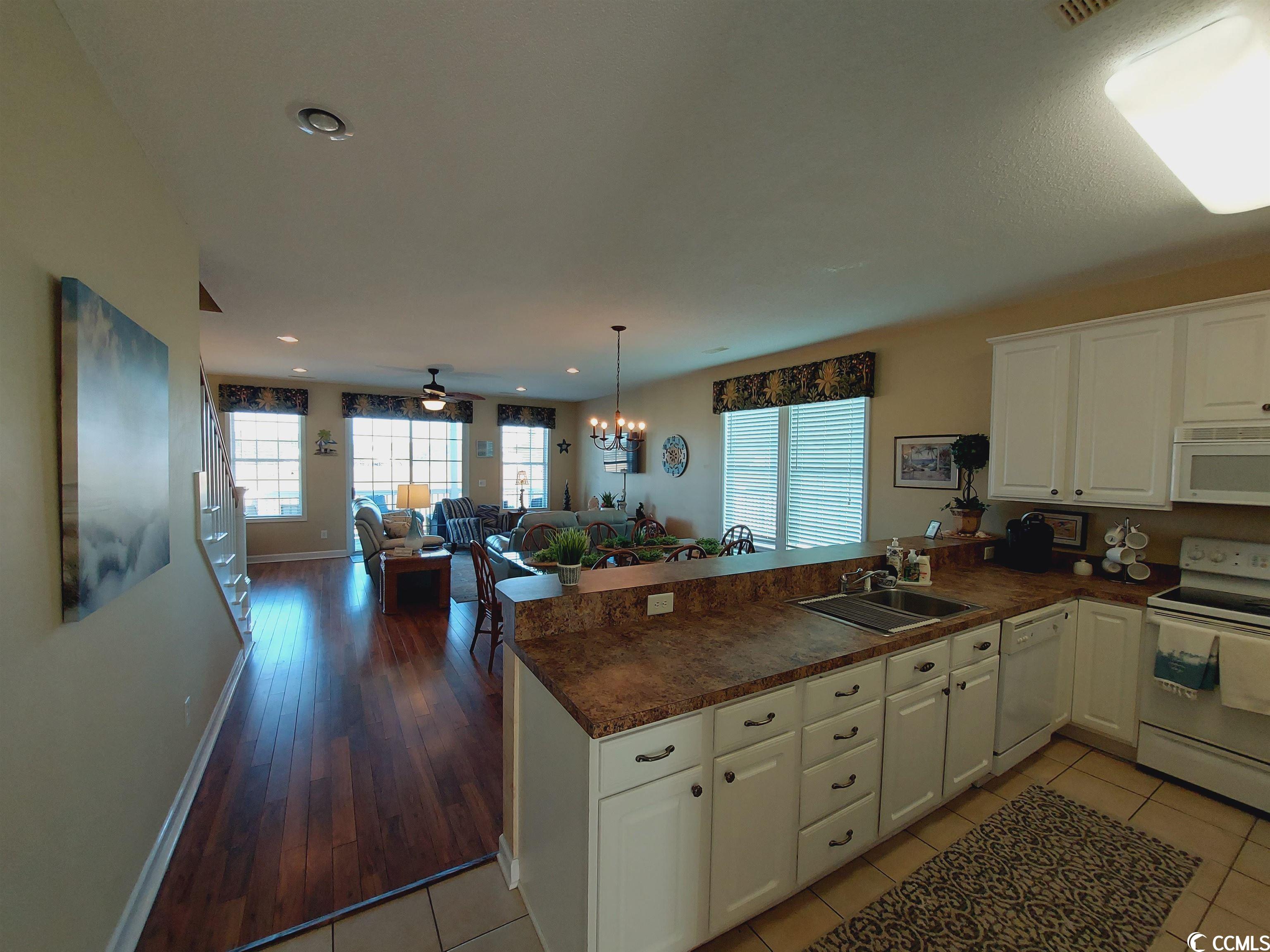 154 Cypress Avenue Murrells Inlet, SC 29576 - Photo 6 of 37