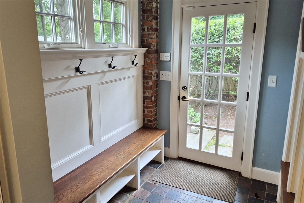 20 Shaw Road Wellesley, MA 02481 - Photo 15 of 28