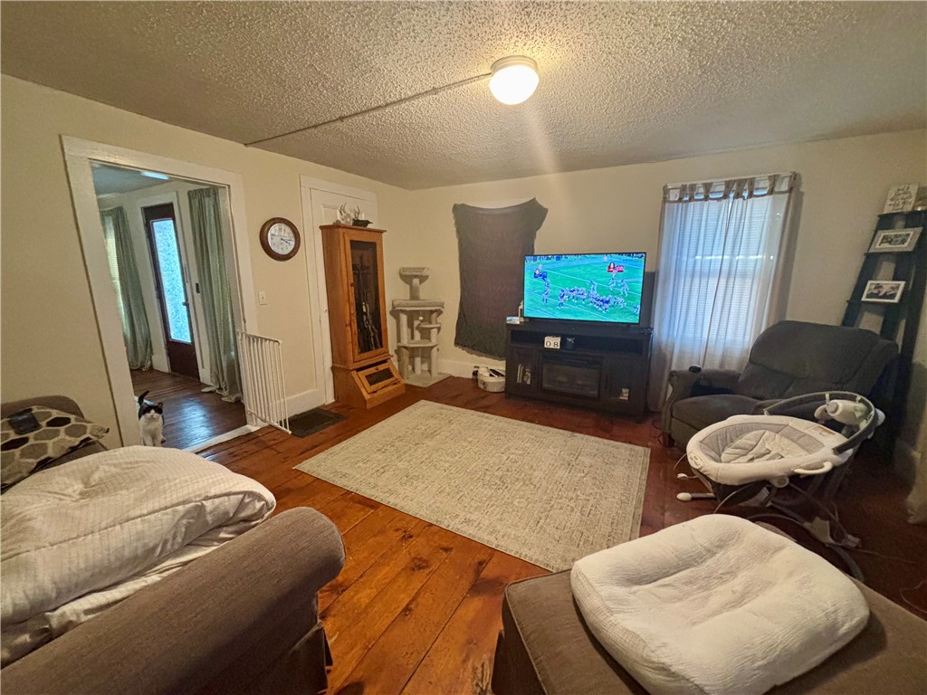 106 Scott Street Wayland, NY 14572 - Photo 6 of 30