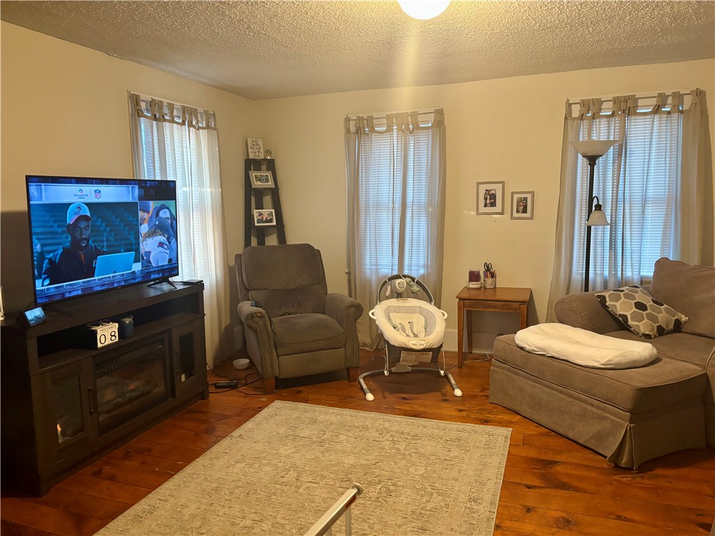 106 Scott Street Wayland, NY 14572 - Photo 8 of 30