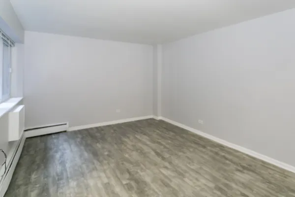 $1,195 | 1040 West Hollywood Avenue, Unit 311, Chicago, IL 60660