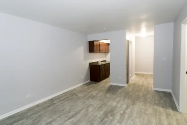$1,195 | 1040 West Hollywood Avenue, Unit 311, Chicago, IL 60660