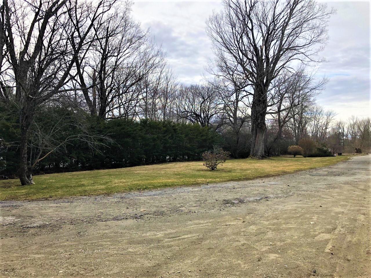 233 Winthrop Center Road Winthrop, ME 04364 - Photo 2 of 5 1 (2)