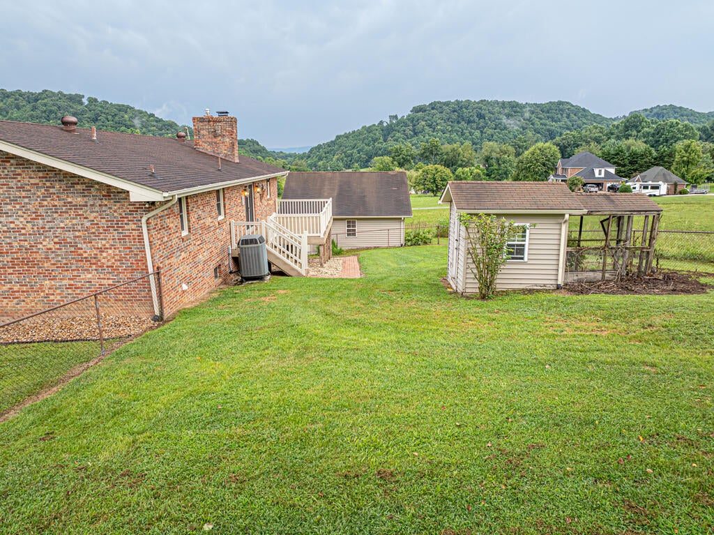 20306 Benhams Road Bristol, VA 24202 - Photo 9 of 76 Gallery Image 9