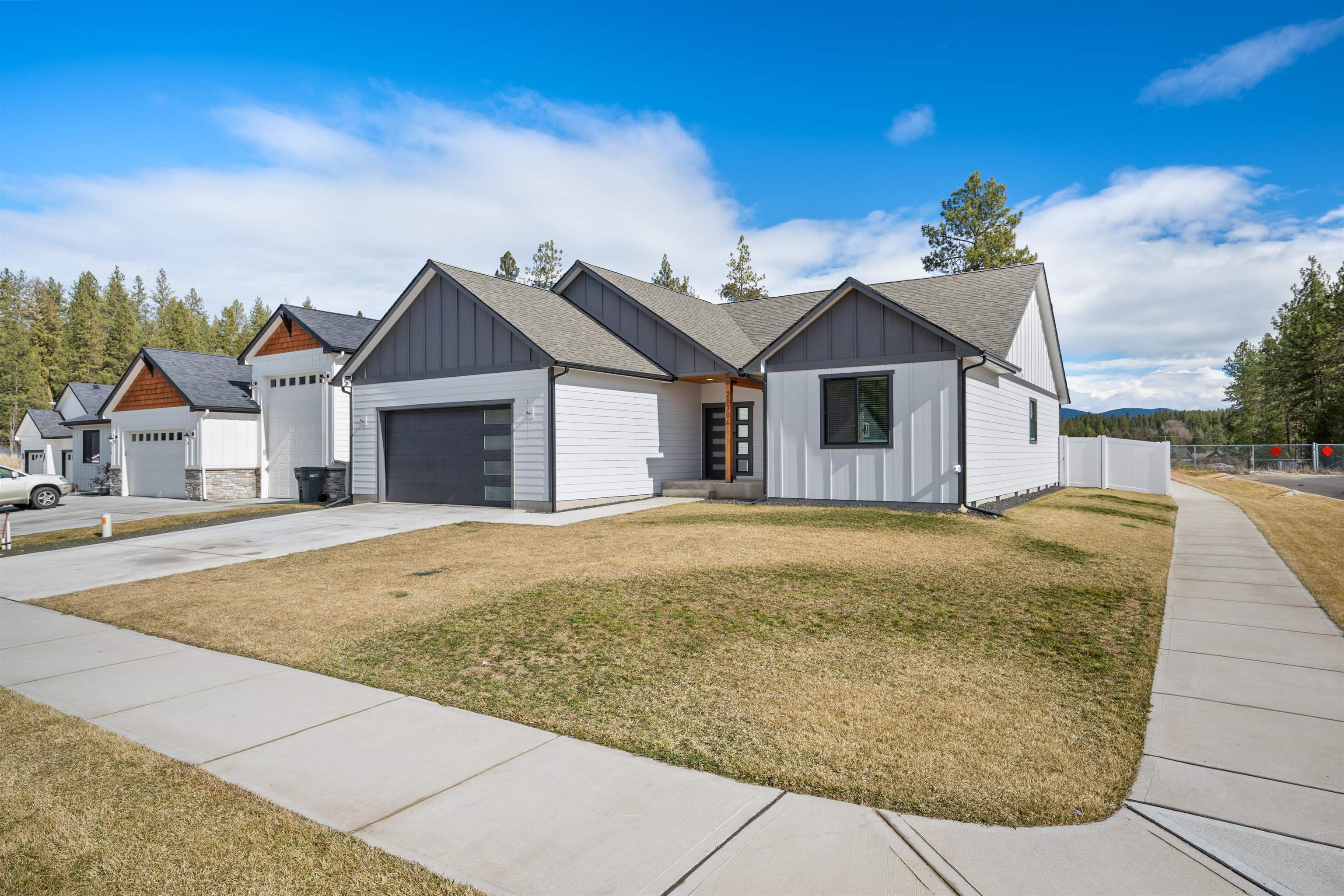 25704 North Ranchette Road Chattaroy, WA 99003 - Photo 2 of 35