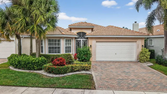 $650,000 | 7237 Morocca Lake Drive, Delray Beach, FL 33446