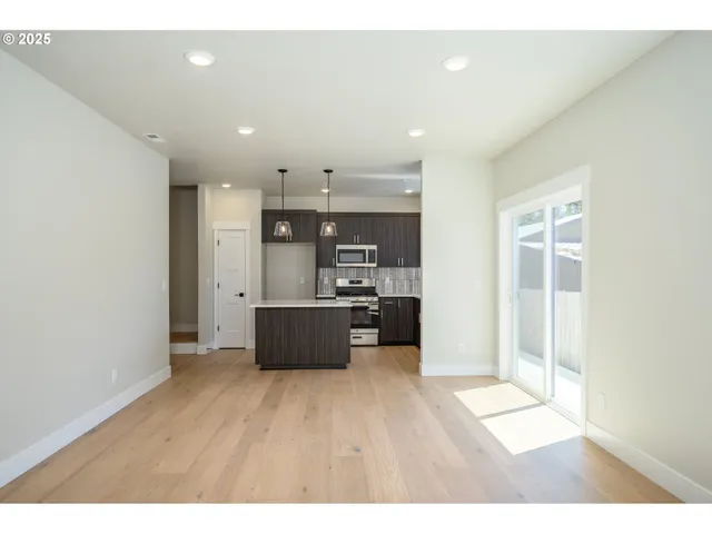 $524,900 | 3208 East Province Court, Newberg, OR 97132